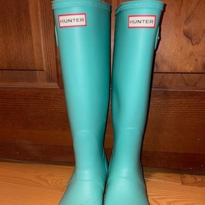 NWOT Matte Tiffany Blue Hunter Rainboots Size 7